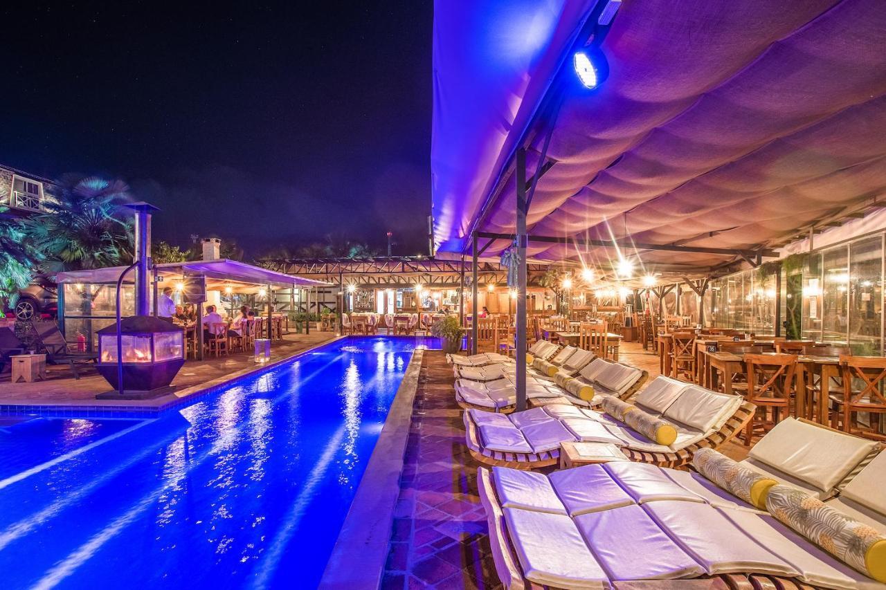 אקסטרמה Hotel Villa Lobos Spa Romantik מראה חיצוני תמונה