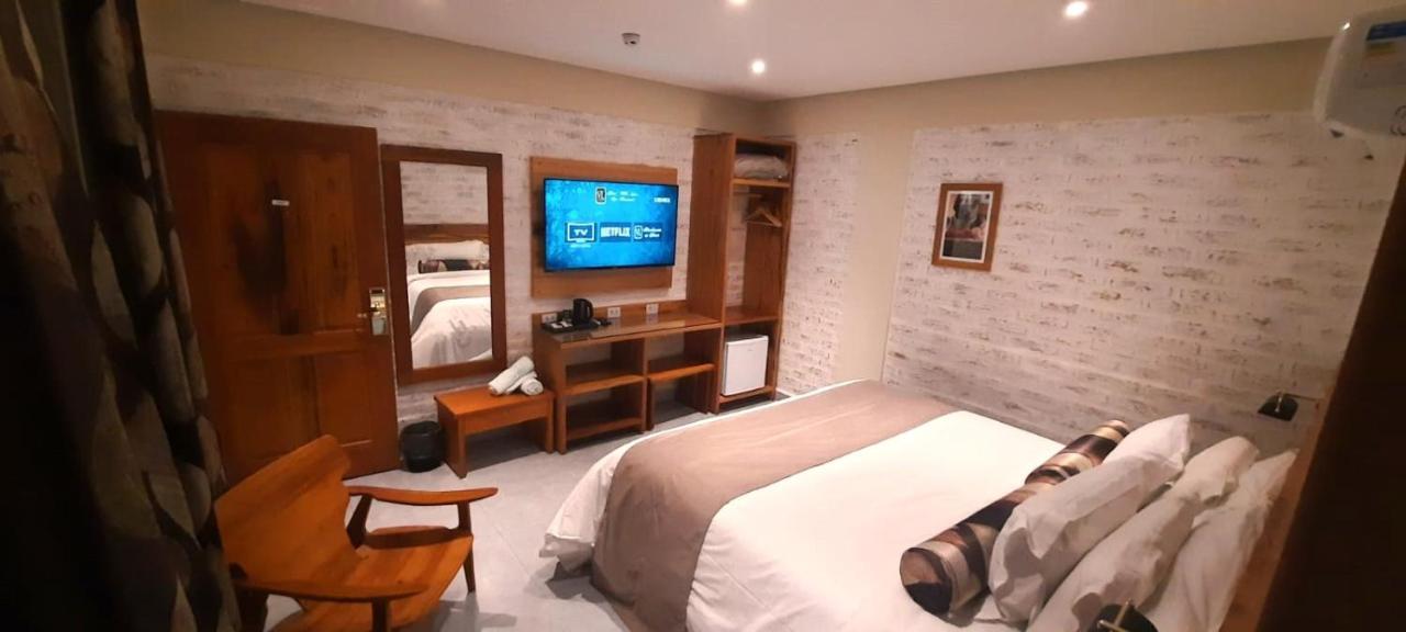אקסטרמה Hotel Villa Lobos Spa Romantik מראה חיצוני תמונה